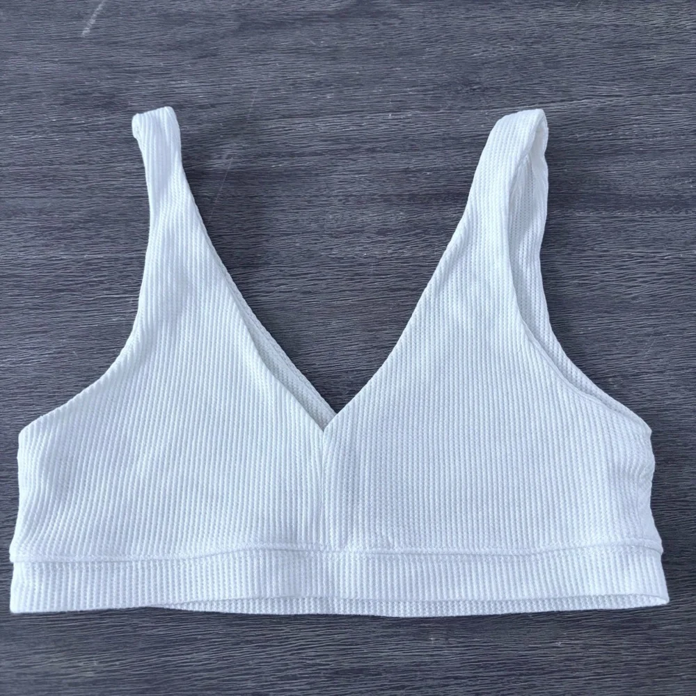 Princess Polly White Bralette - Picture 2 of 6